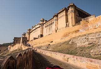 Five Things You Can do Only in the Pink City