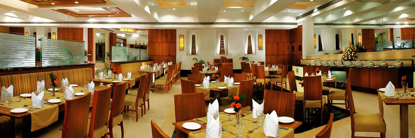 Fortune Murali Park – Hotels in Vijayawada Dining