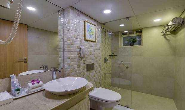 Hotel Rooms in Vapi