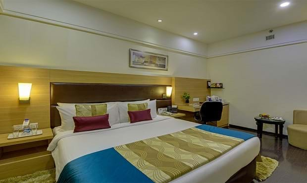 Accomadation in  Vapi